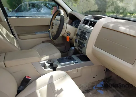 2012 Ford Escape Xlt z USA, uszkodzony, nr VIN 1FMCU0D76CKA03272